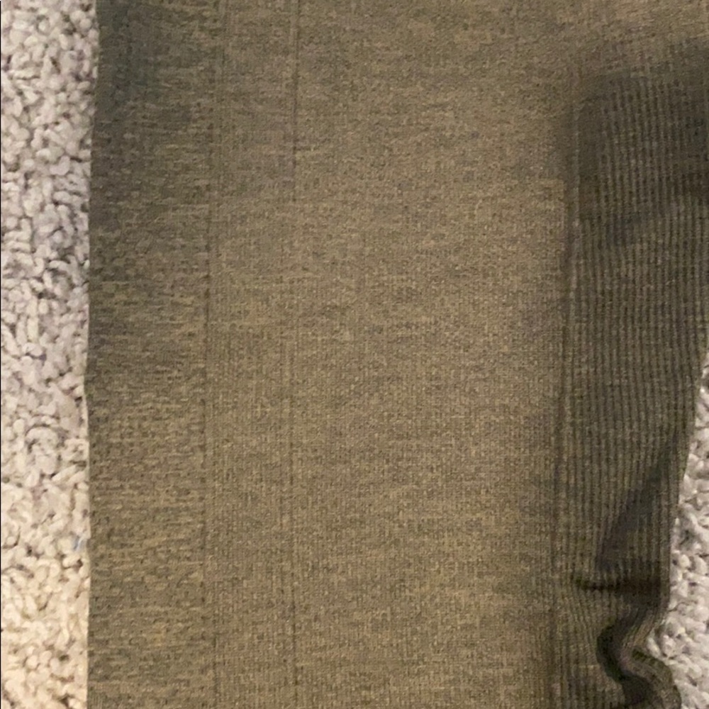 Lululemon Q5 Compression Leggings Olive Green Sz 4 - Picture 4 of 14